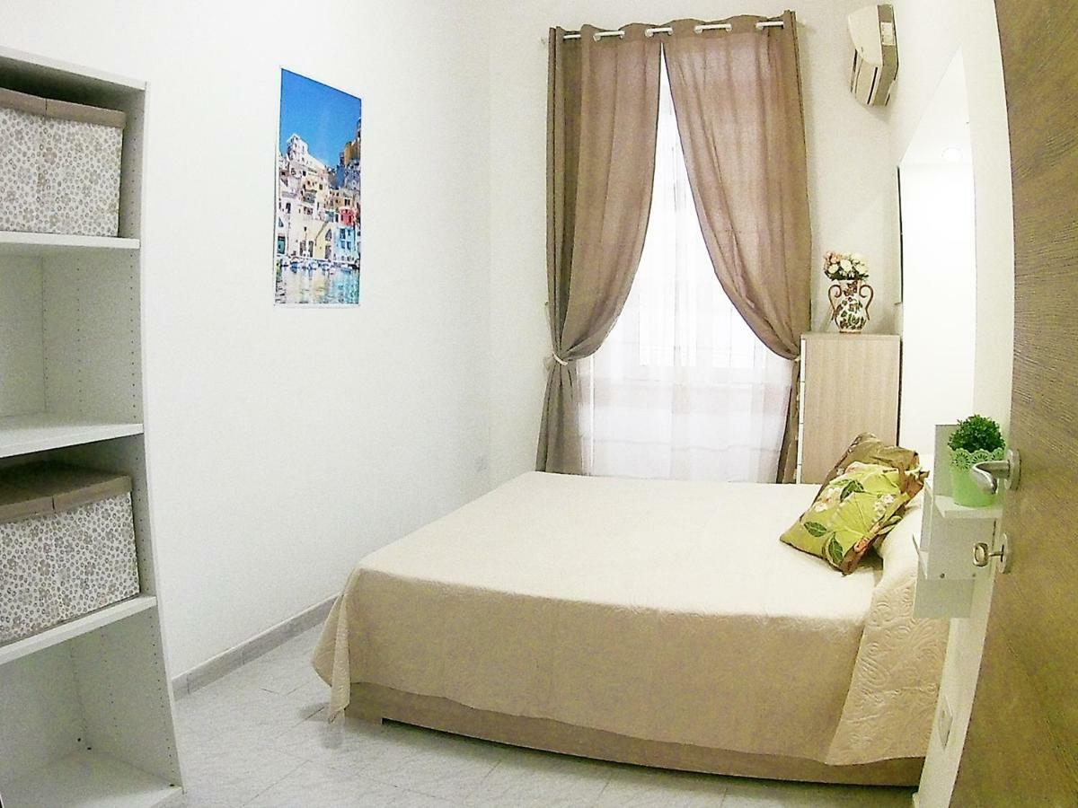 Core A Core Apartment Naples Luaran gambar
